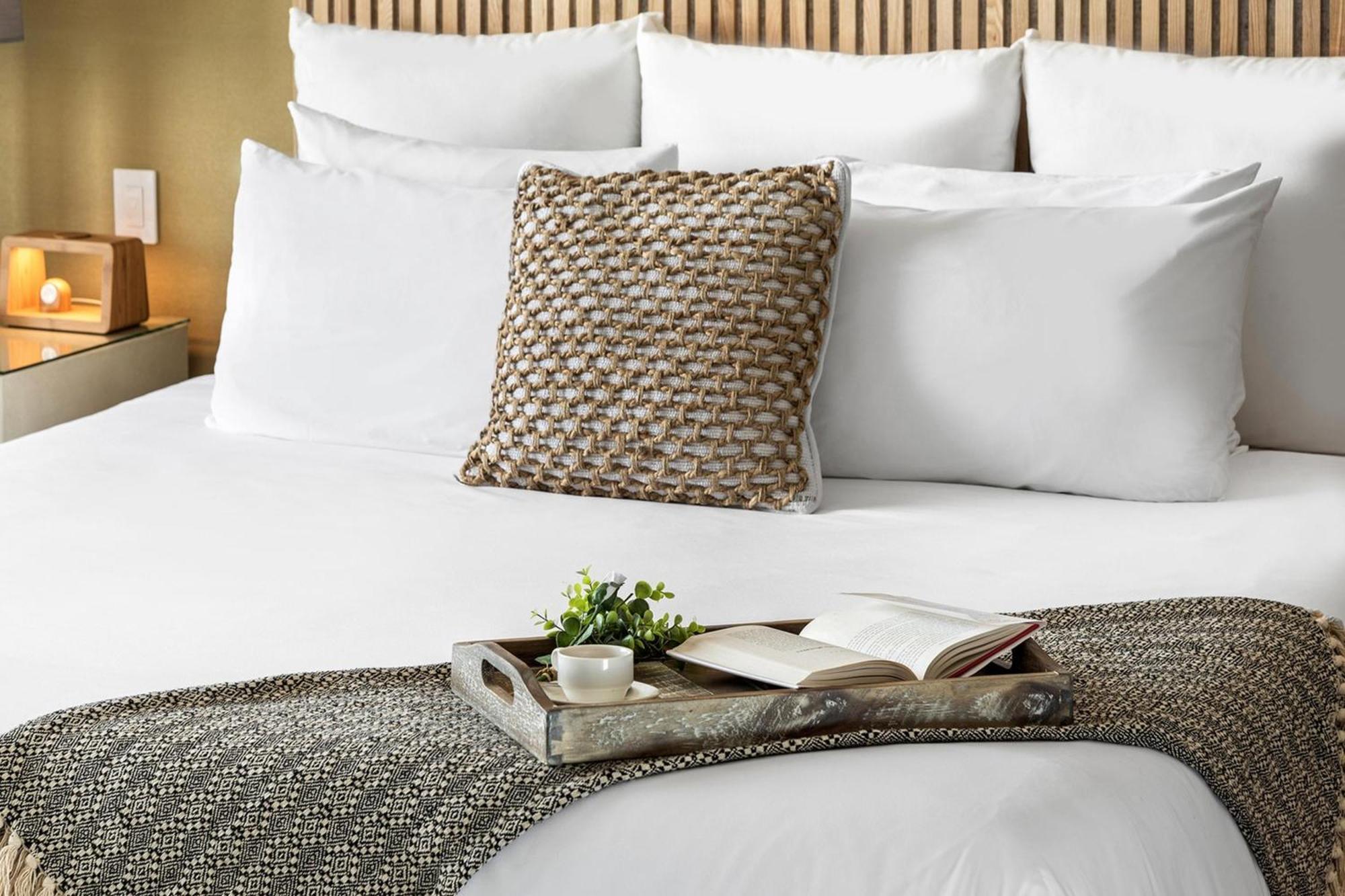 W South Resort 5*