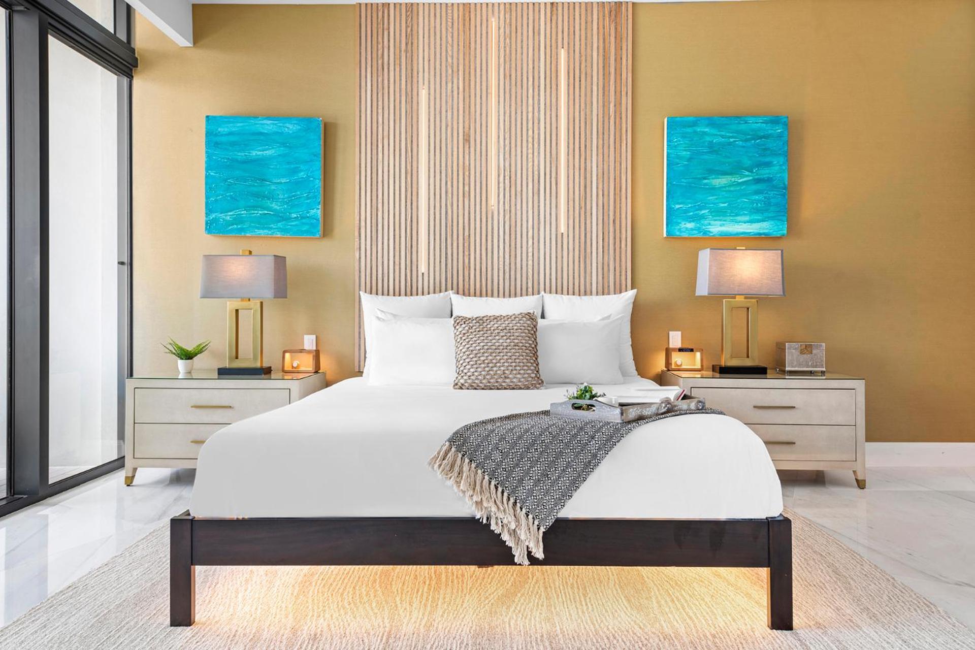 Resort W South
