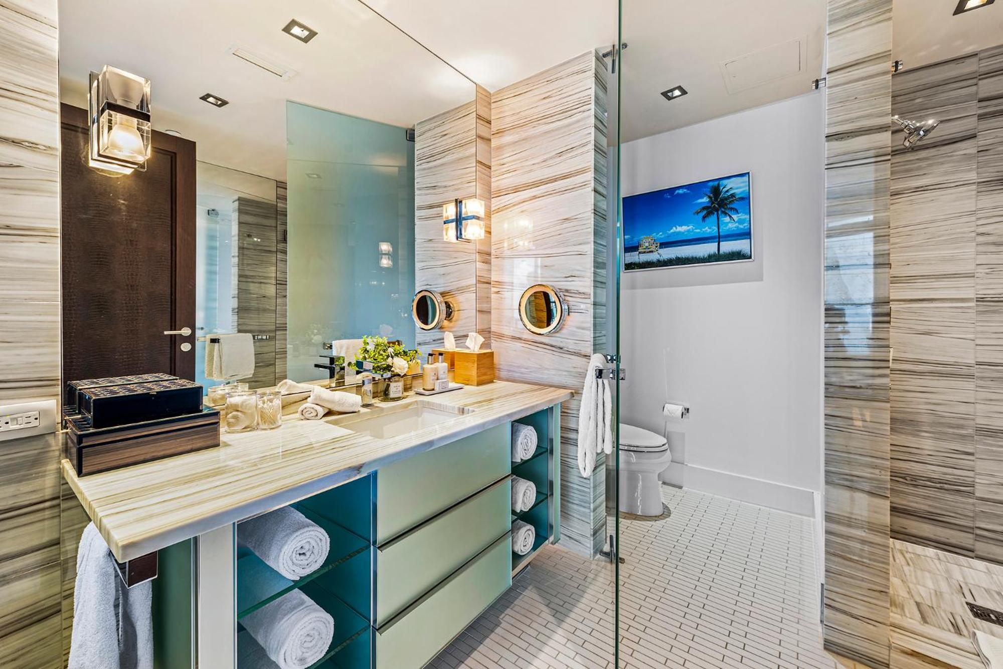 W South Resort Miami Beach