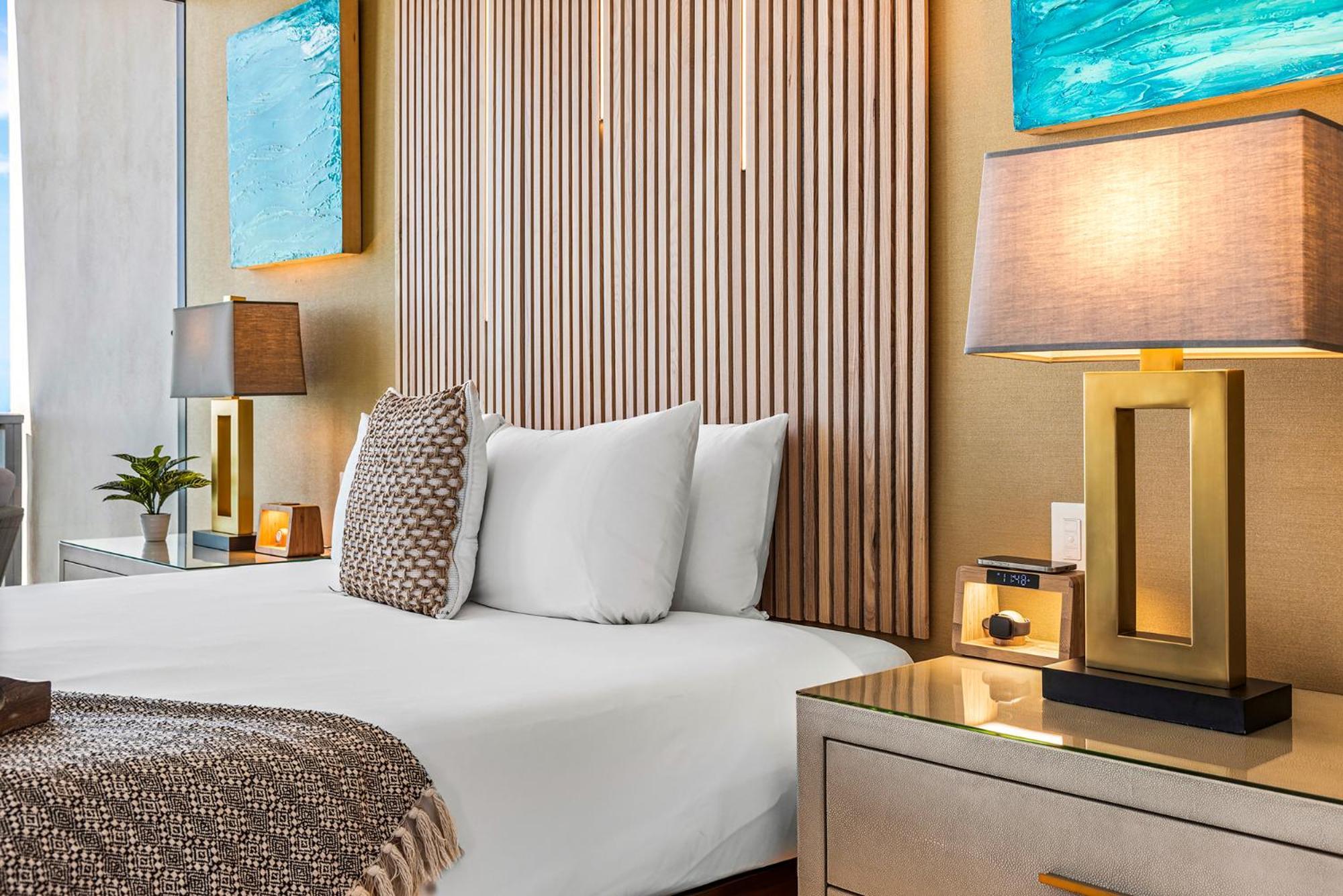 Resort W South
