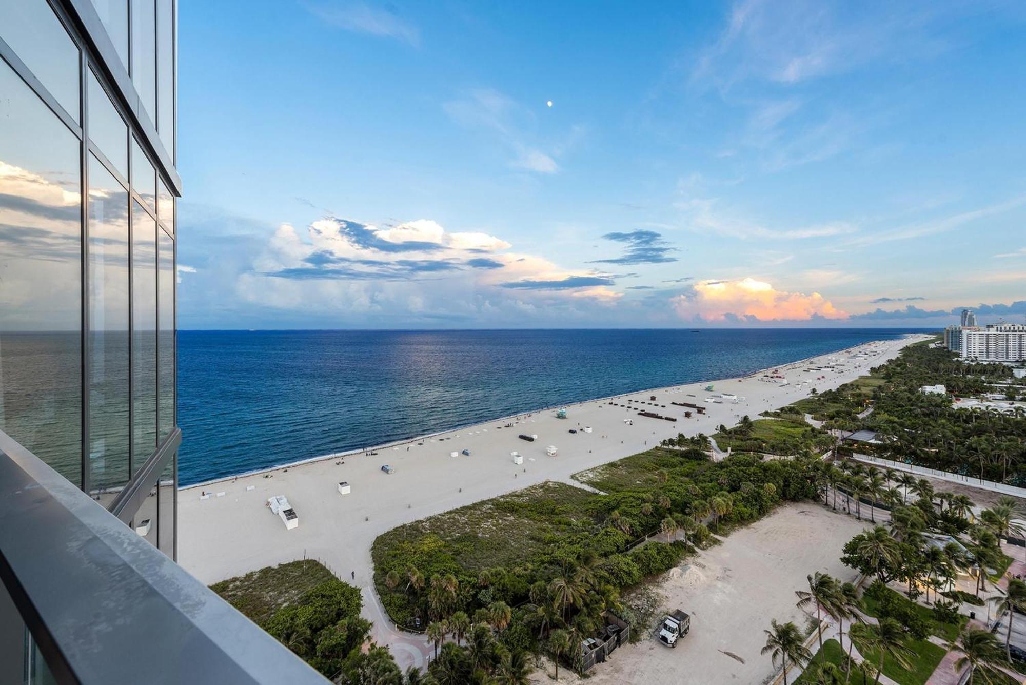 W South Resort 5*